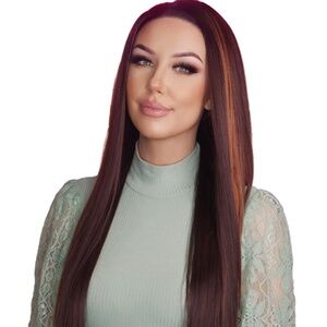 CHELSEY SMITH CROWNS Wig